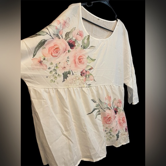Boutique Floral Print White Top Size 3X NWOT - Picture 3 of 6